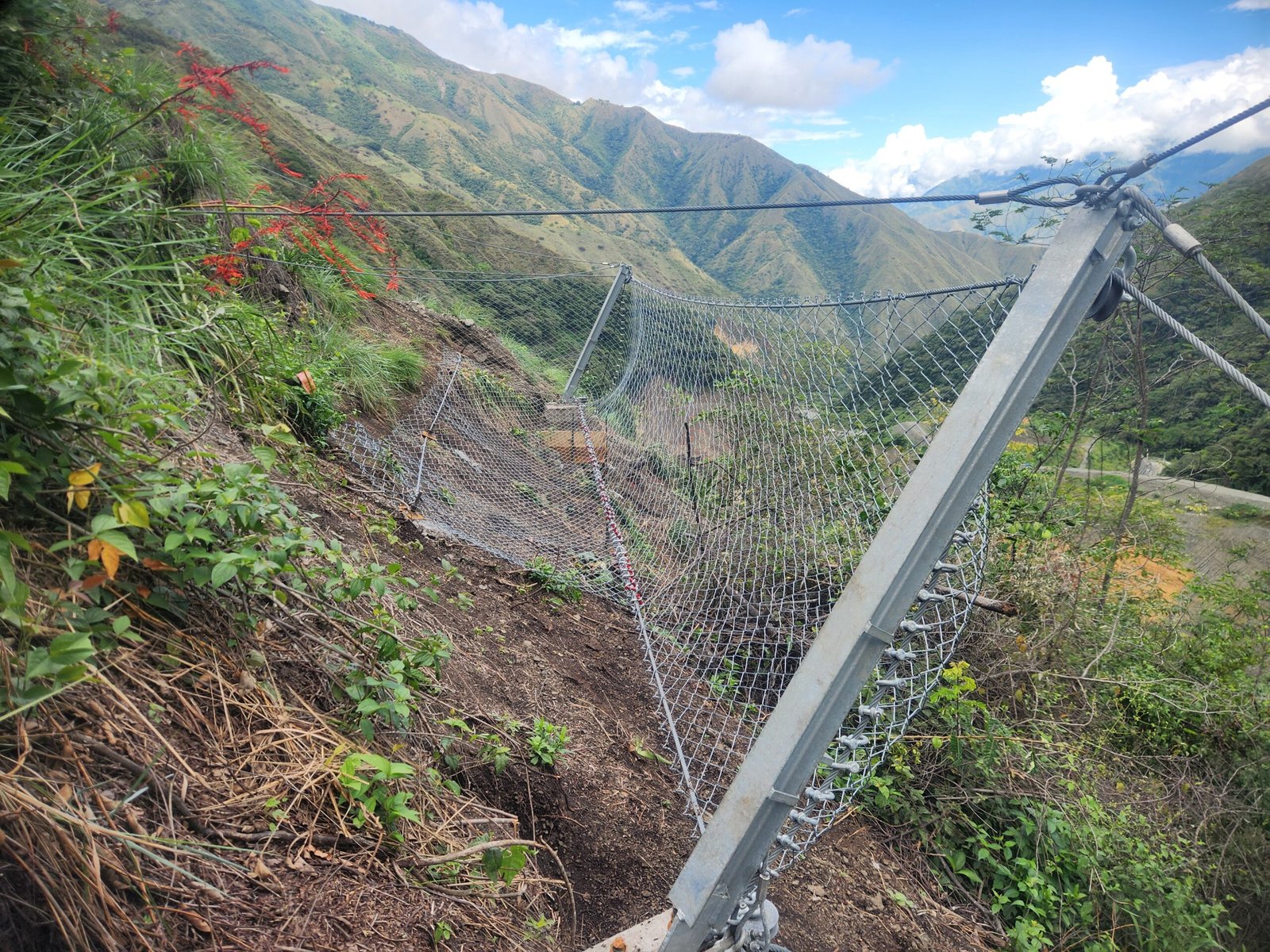 Sección lateral de la barrera